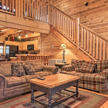 Pigeon Forge Cabin With Games, 1 Mi To Parkway! Ngoại thất bức ảnh