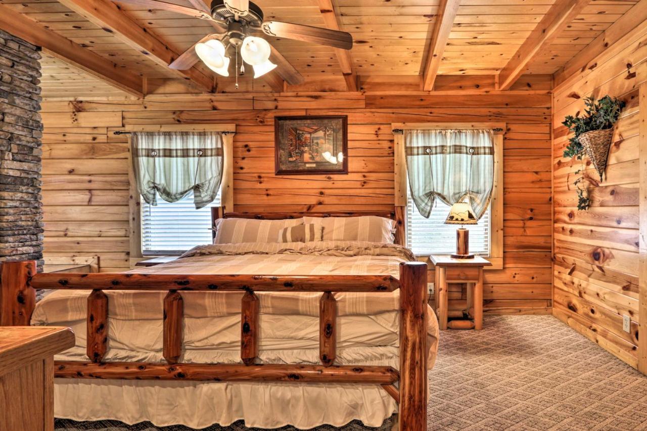 Pigeon Forge Cabin With Games, 1 Mi To Parkway! Ngoại thất bức ảnh